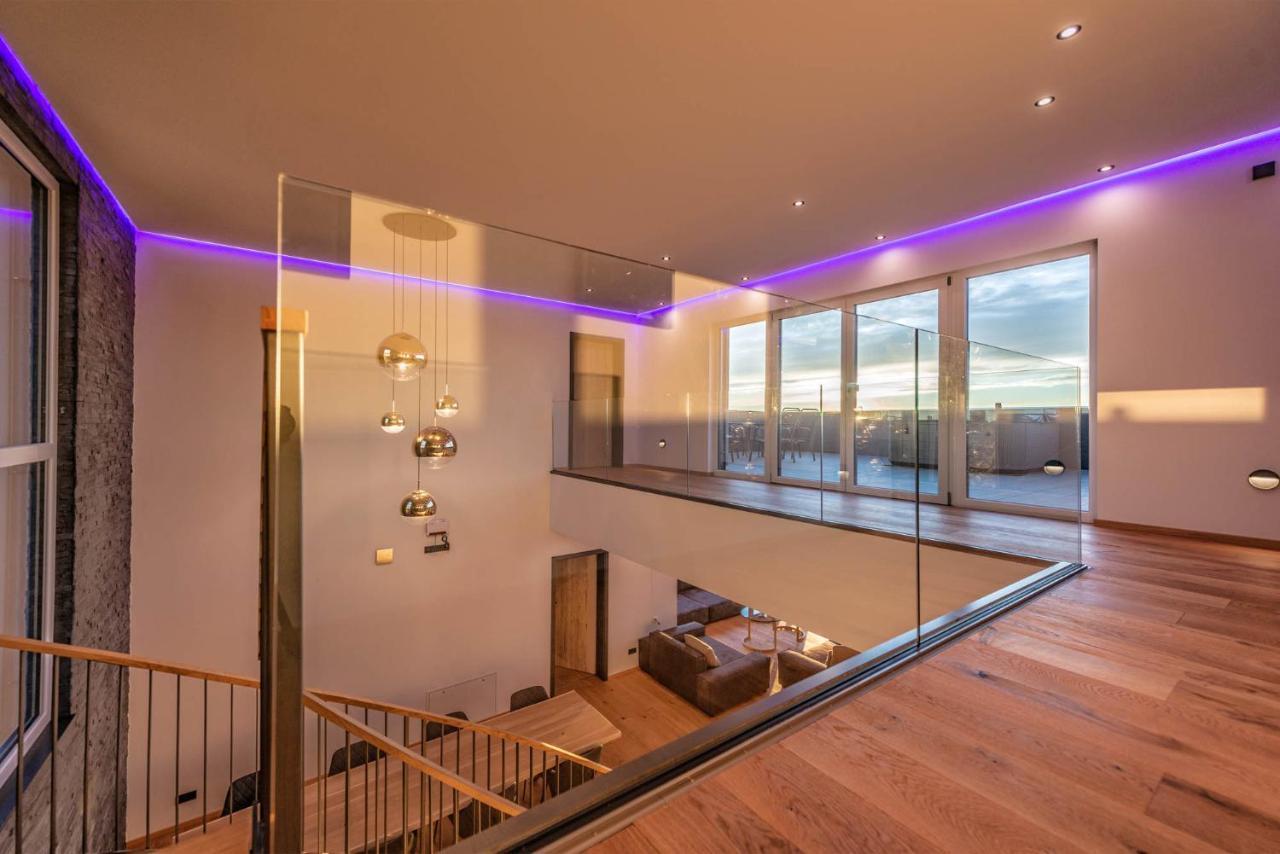 Moderne Villa Mit Whirlpool Und Heimkino Валдкирхен Екстериор снимка