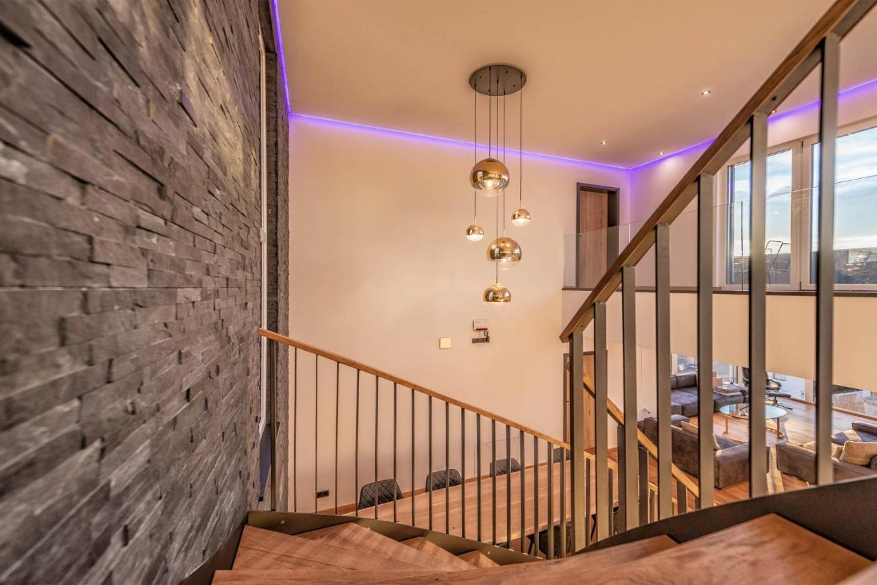 Moderne Villa Mit Whirlpool Und Heimkino Валдкирхен Екстериор снимка